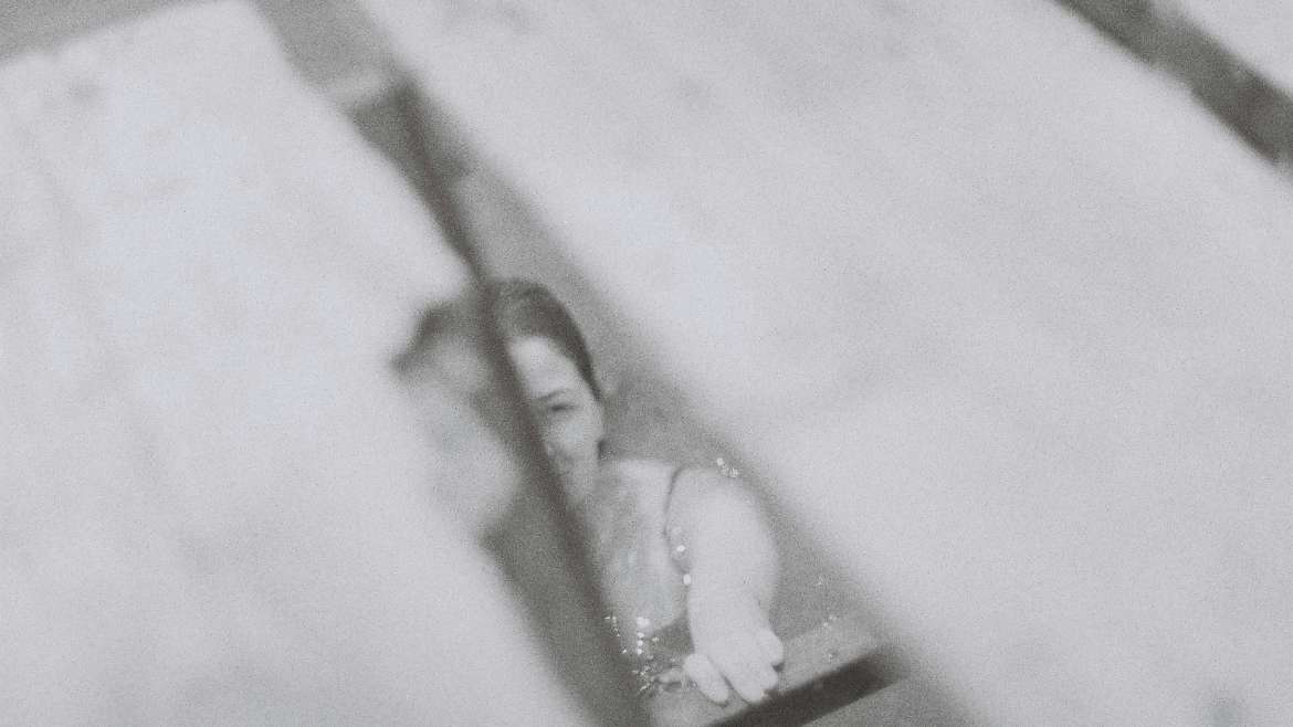 C – Completely TRUST <i>in Jesus</i>