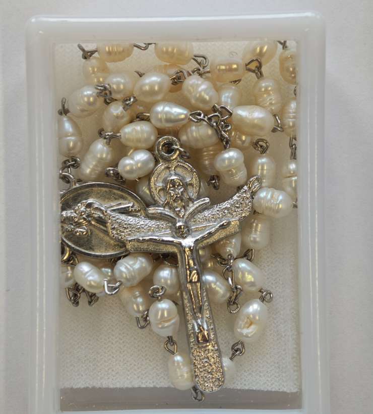 Mother of Pearl Trinity Rosary with Divine Mercy Image/Our Lady of Medjugorje medal
